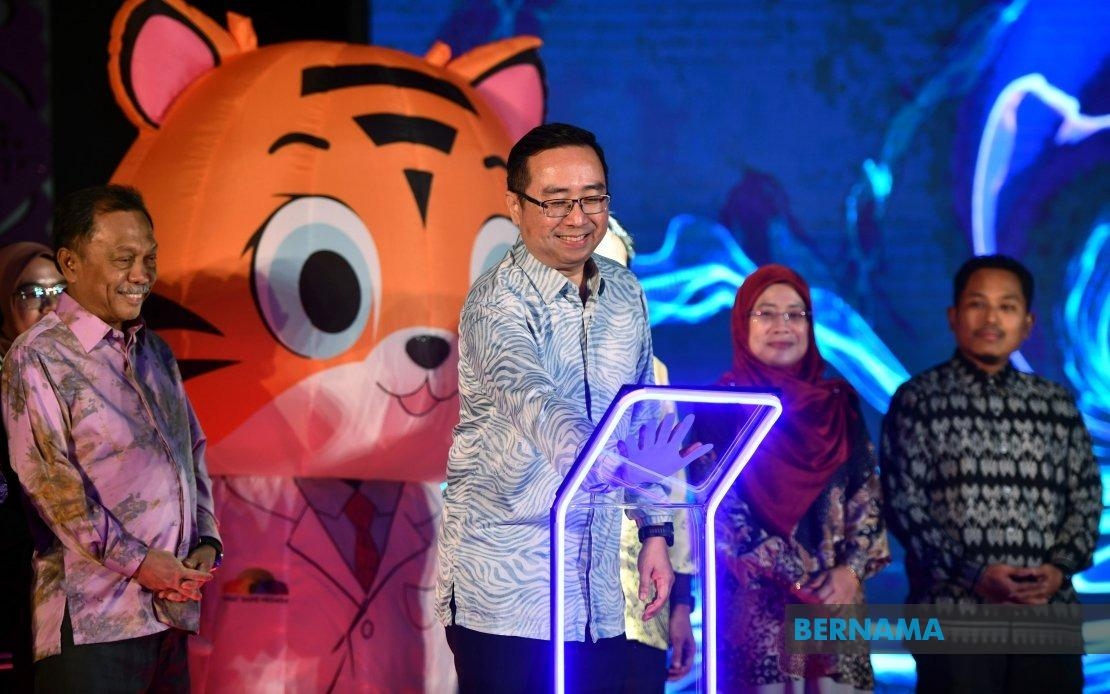 "Kembara Sains Borneo" Brings PSN Closer To Schools In Sabah, Sarawak