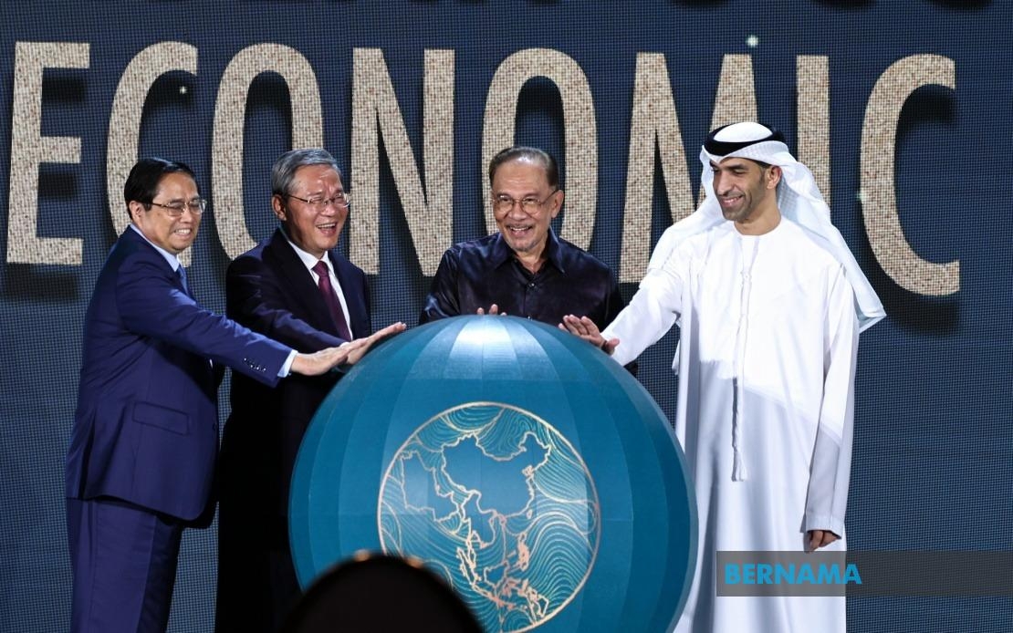 Businesses Should Seize Opportunities Created By Successful Conclusion Of ASEAN-GCC-China Summit -- PM Anwar