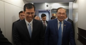 Prime Minister Anwar Ibrahim Arrives In Singapore For Shangri-La Dialogue