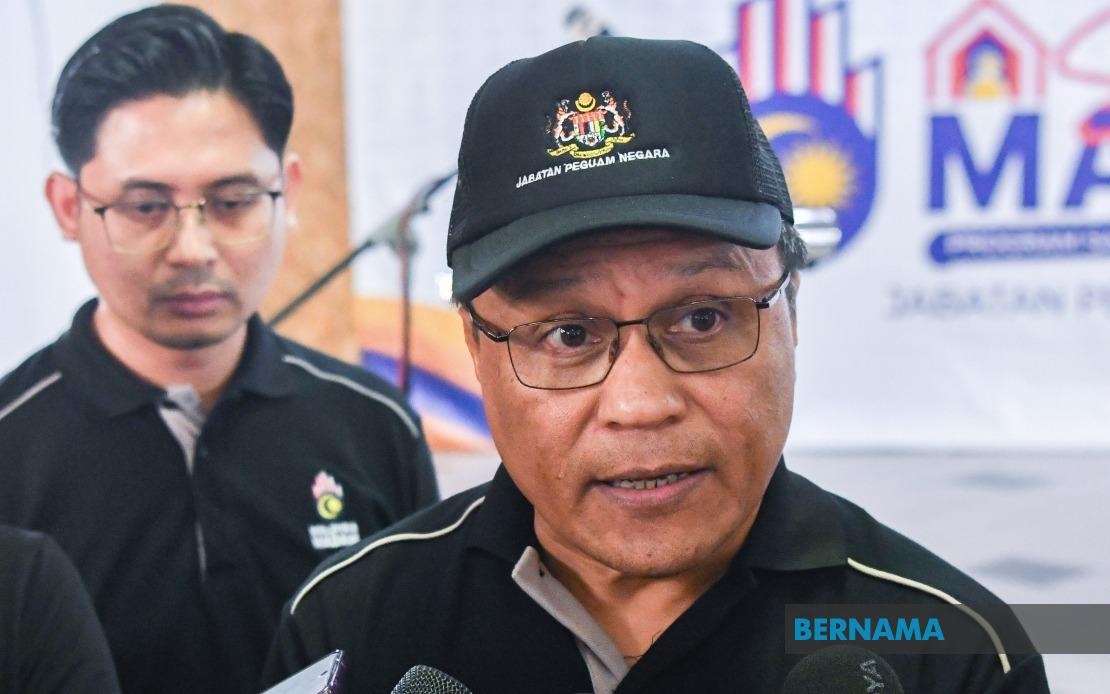 Civil Servants Must Set Good Example, Refrain From Joining Public Rallies