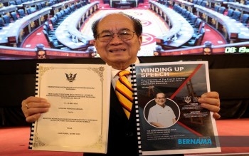 SARAWAK PLANS TO IMPLEMENT FREE TRADE ZONE, USING JEBEL ALI AS SUCCESS MODEL
