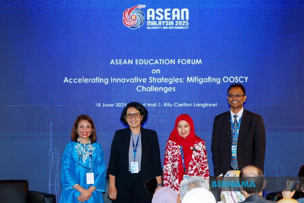 Former Teacher Reflects On Regional Round Tables