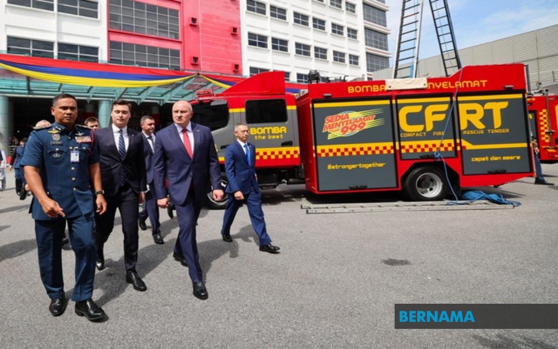 Fire Dept Keen To Learn From Russia's Use Of AI, Robotics In Firefighting