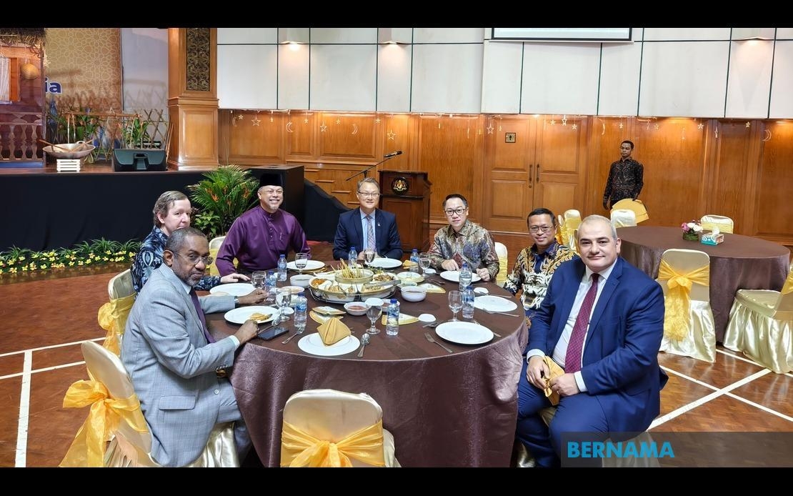 200 Guests Attend Malaysian Embassy's Hari Raya Aidilfitri Open House In Jakarta