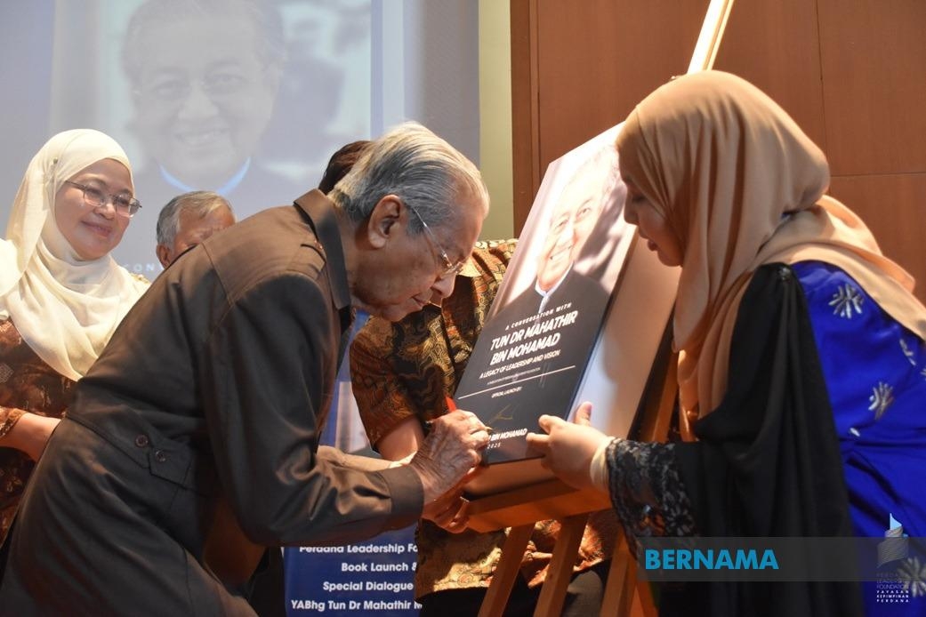 Tun Dr Mahathir Bin Mohamad Shares Thoughts On Economic Development And Leadership At Perdana Leadership Foundation's Launch Of Its Latest Publication