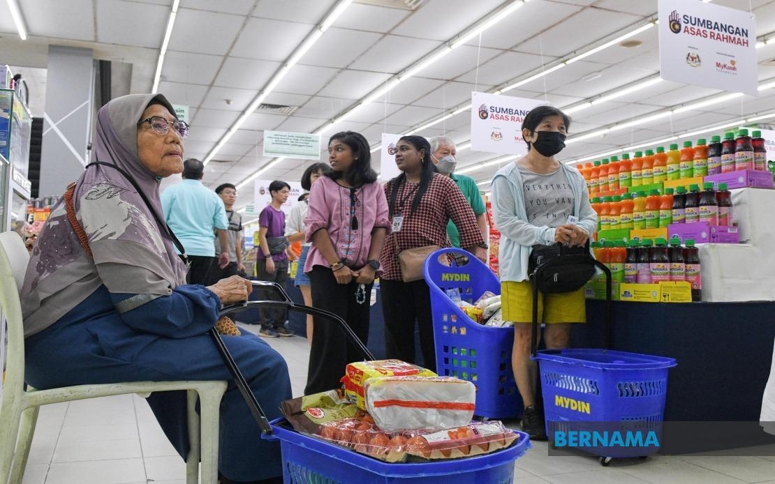 4.8 Million SARA Recipients Use MyKad To Buy Essential Items
