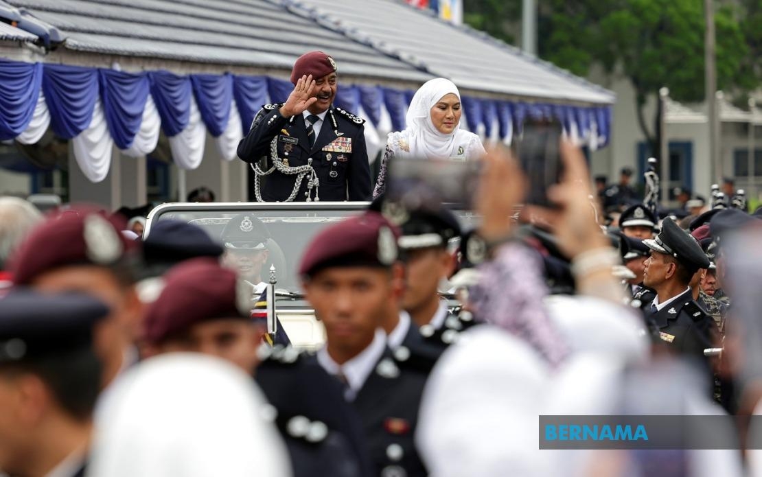 Create A Special Police Ministry For PDRM - Razarudin Husain, Outgoing IGP
