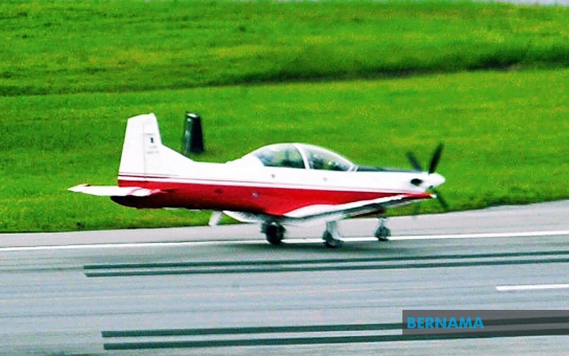 RMAF Confirms Training Aircraft Made Emergency Landing At Sultan Abdul Halim Airport