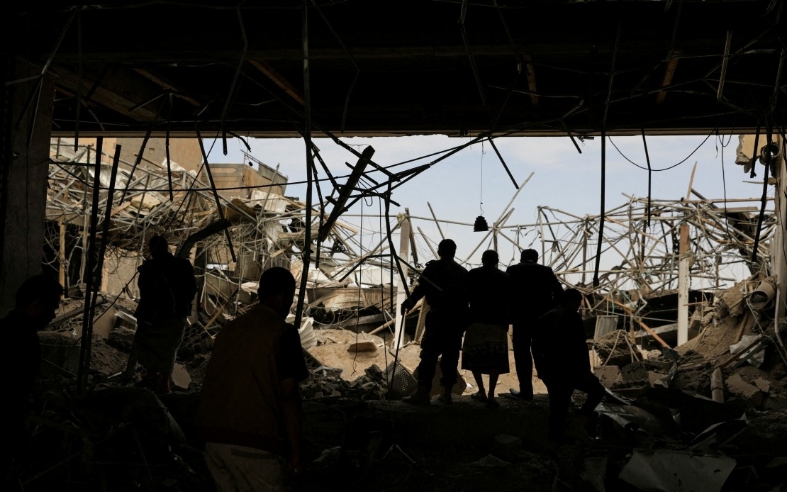 Israeli Warplanes Strike Sanaa Airport in Latest Attack on Yemen