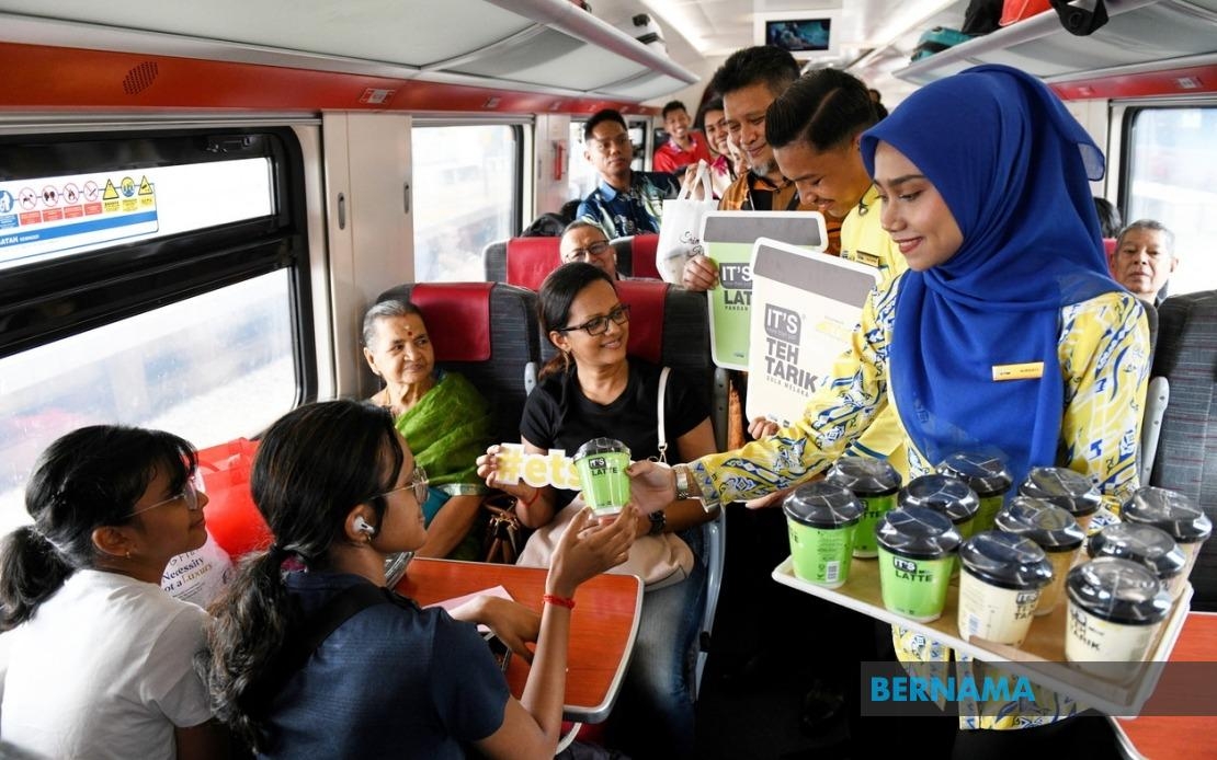 KTMB Receives Two Of 10 New ETS Train Sets, Testing Underway