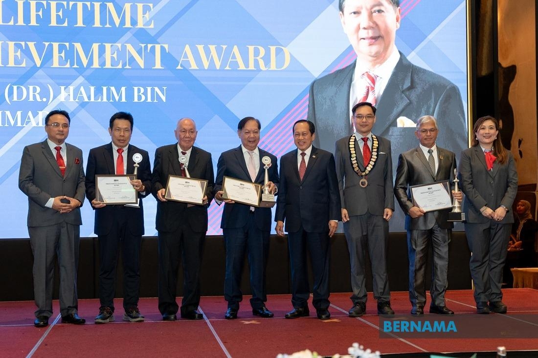 BIM Annual Dinner 2025 Celebrates Professional Excellence and Nation-Building