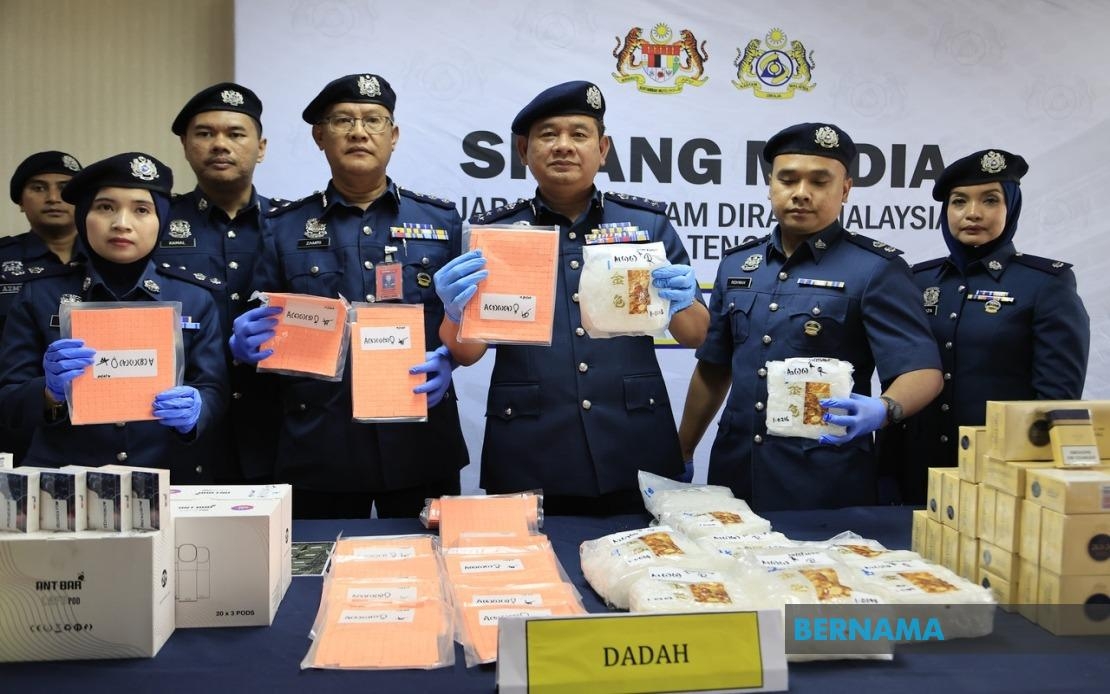 KLIA Customs Officers Foil RM2.65 Mln Drug Smuggling Attempts