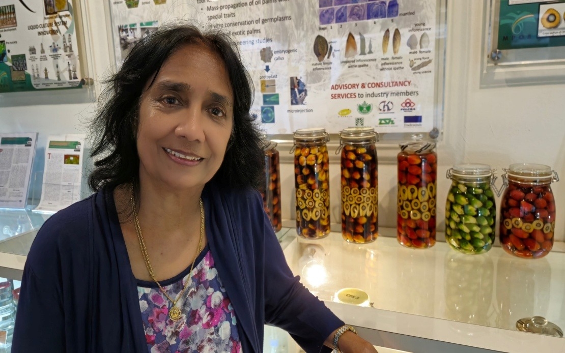 Dr Ravigadevi Becomes First Malaysian Elected To Royal Society