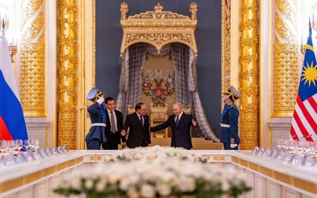 Anwar-Putin Camaraderie Seen As Strategic, Mutually Rewarding In A Polarised Global Landscape