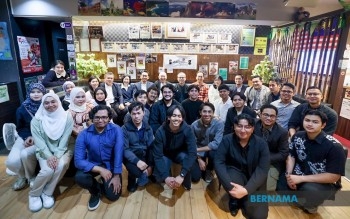 Fahmi Urges Malaysian Students In Japan To Embrace Disciplined Work Culture