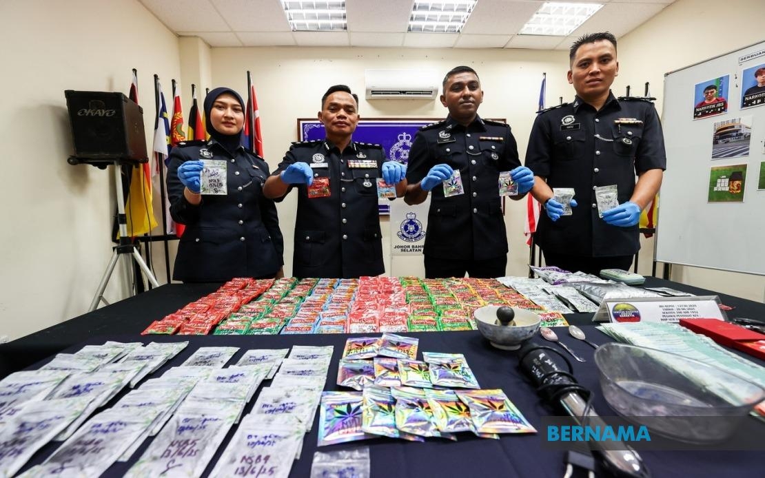 Six Arrested In Drug Syndicate Using Drink Packets As Cover,