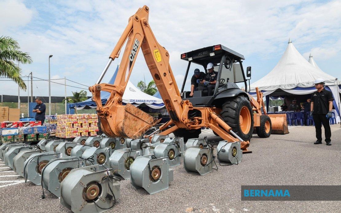 Iskandar Puteri Police Dispose Of Case Items Worth RM281,350