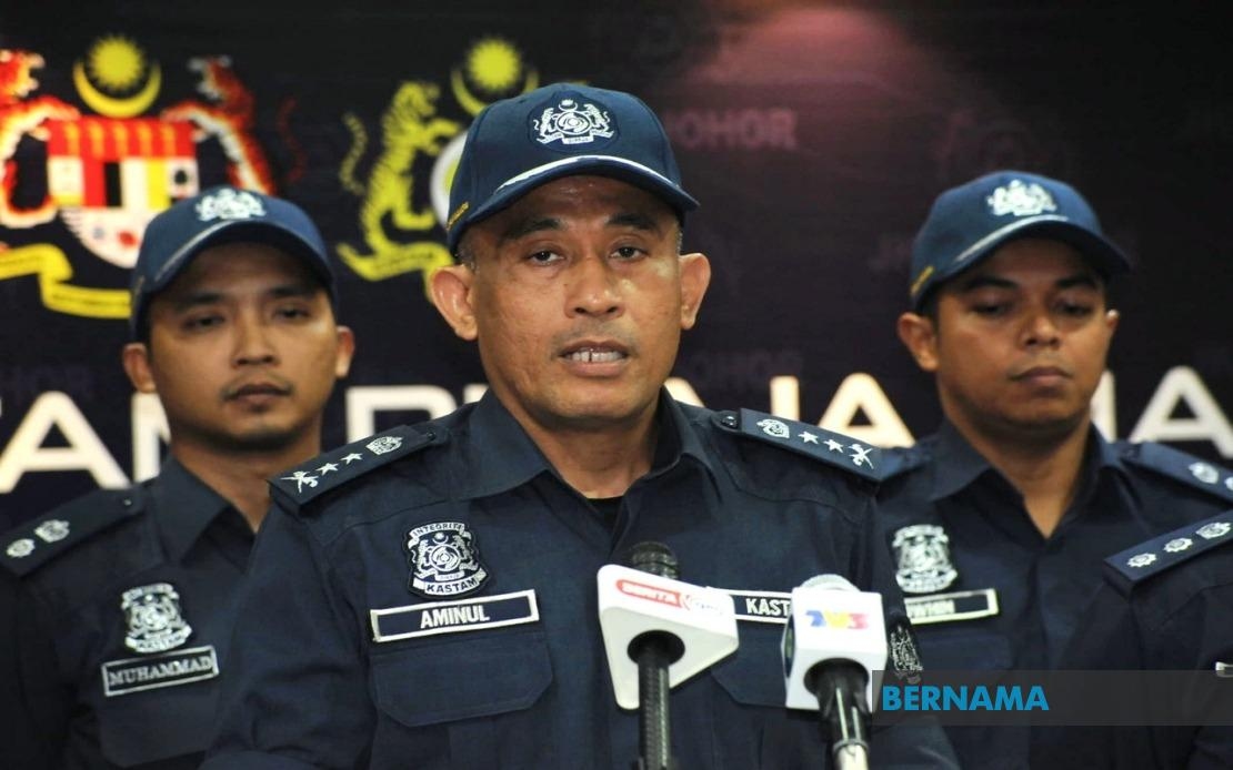 Johor Customs Foils Two Drug Smuggling Attempts, Seizes 3.8kg Of Cannabis