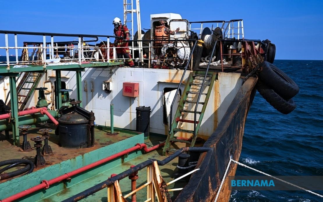 Ghost Ship Passes Safety Check As No Hazardous Gas, Chemicals Or Bodies On Board