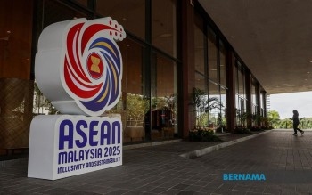 US Tariffs Could Drag ASEAN-5 GDP Growth To 1.5 Pct In 2026 -- Economist