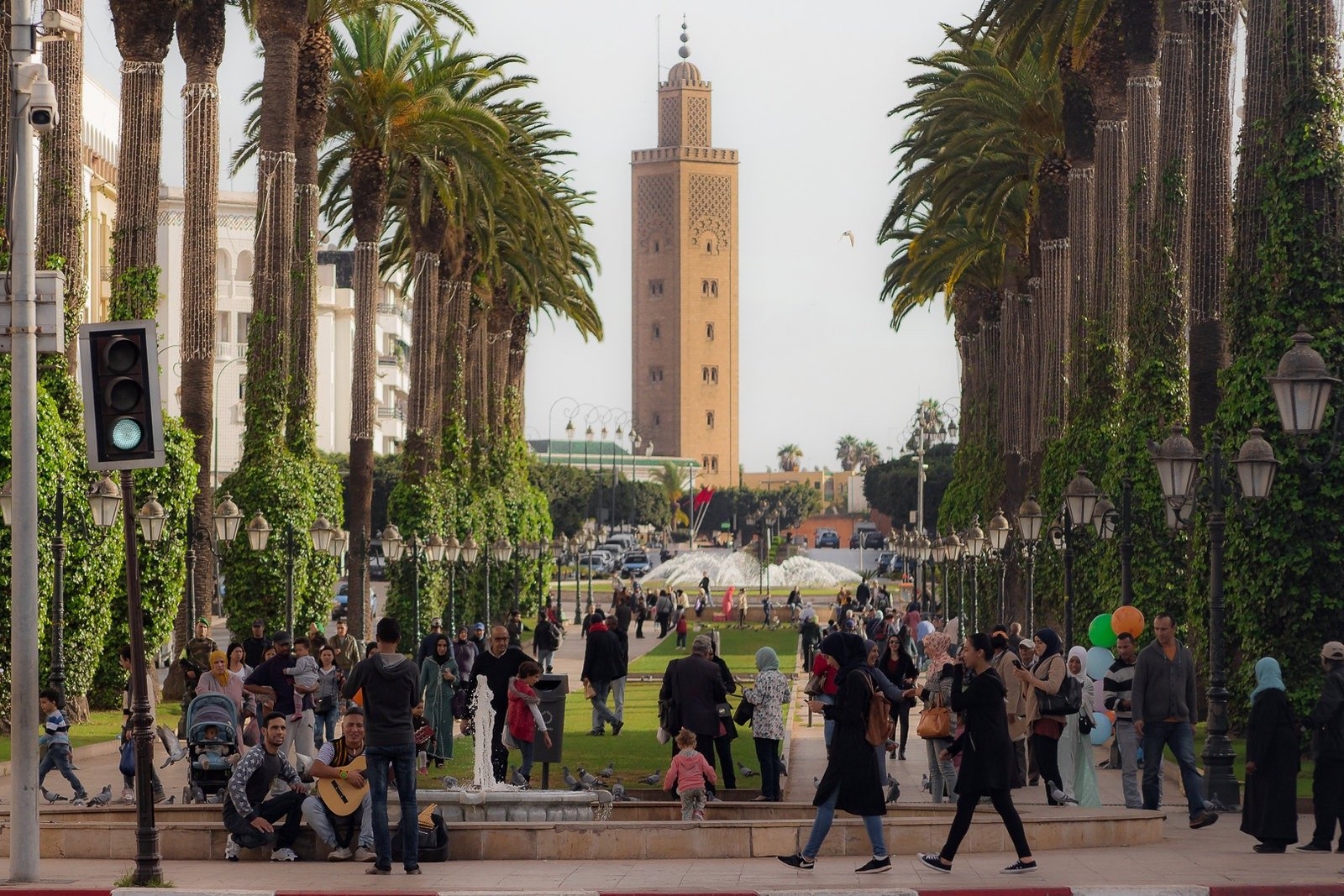 كيف سيكون المجتمع لو ميز كل مواطن بين الحلال والحرام وكان السياسيون قدوة؟