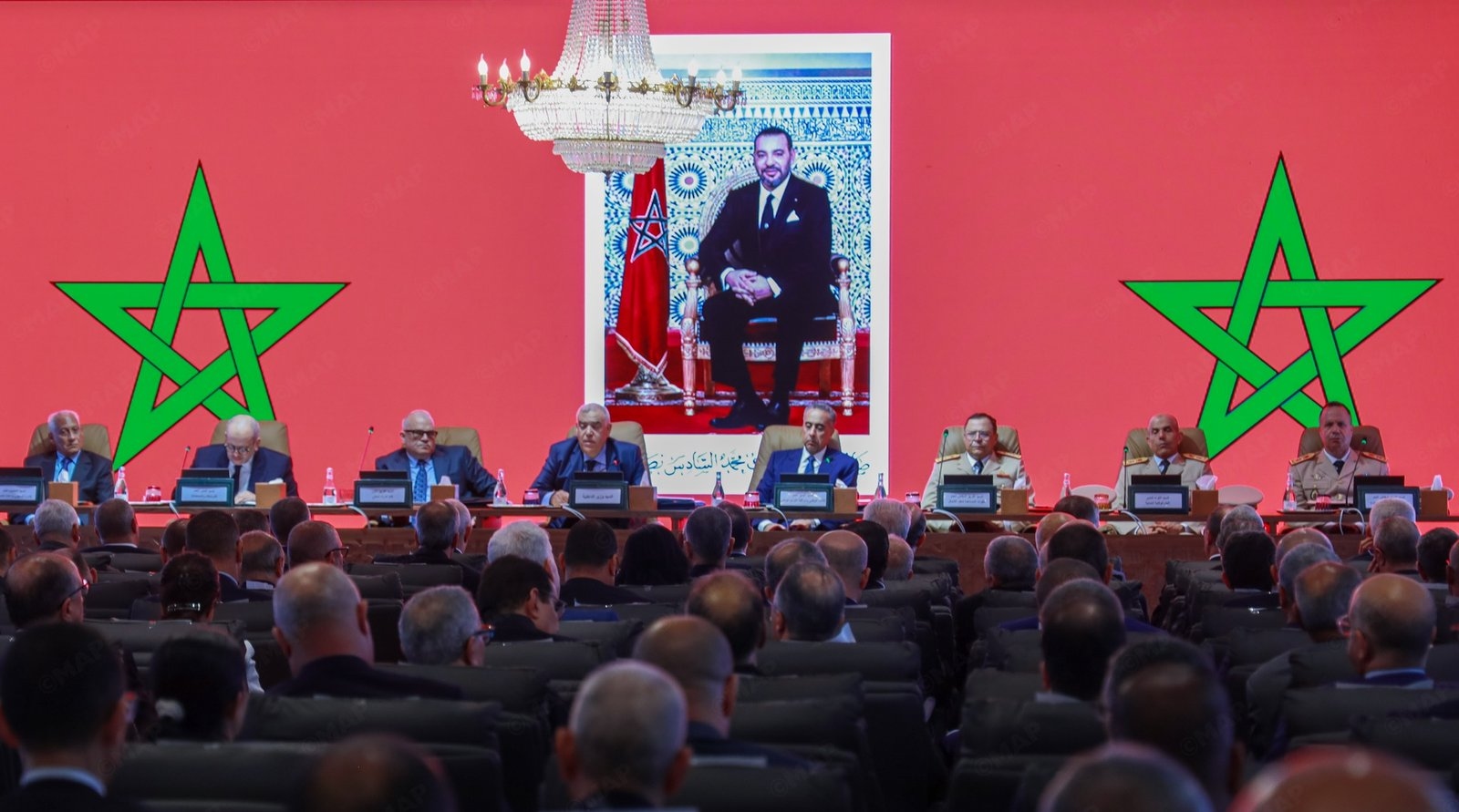 وزير الداخلية يعبئ الإدارة الترابية لتنزيل توجيهات خطاب العرش