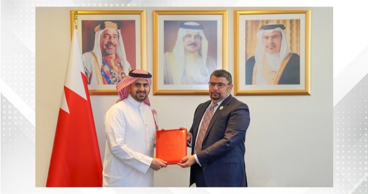 Electricity Ministry and Gulf Air Group sign renewable energy framework