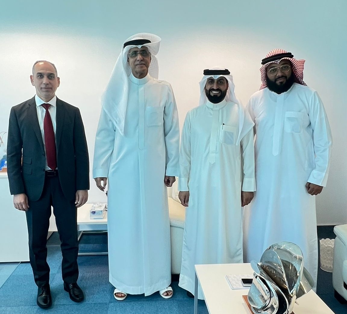 Dr. Al Qassim Affirms Strategic Role of Bahrain Bankers Union in Empowering National Talent