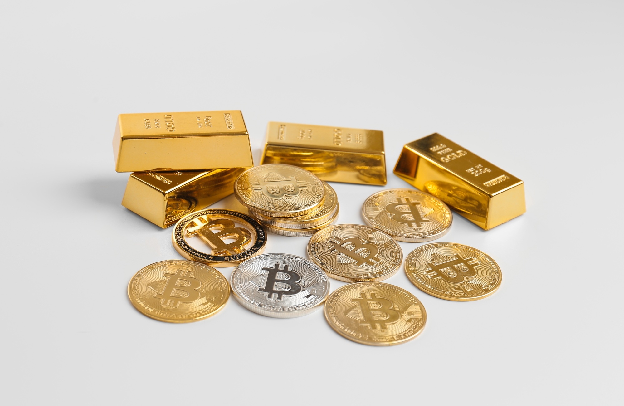 Millennials and Gen Z are betting on Bitcoin over Gold – But should they?