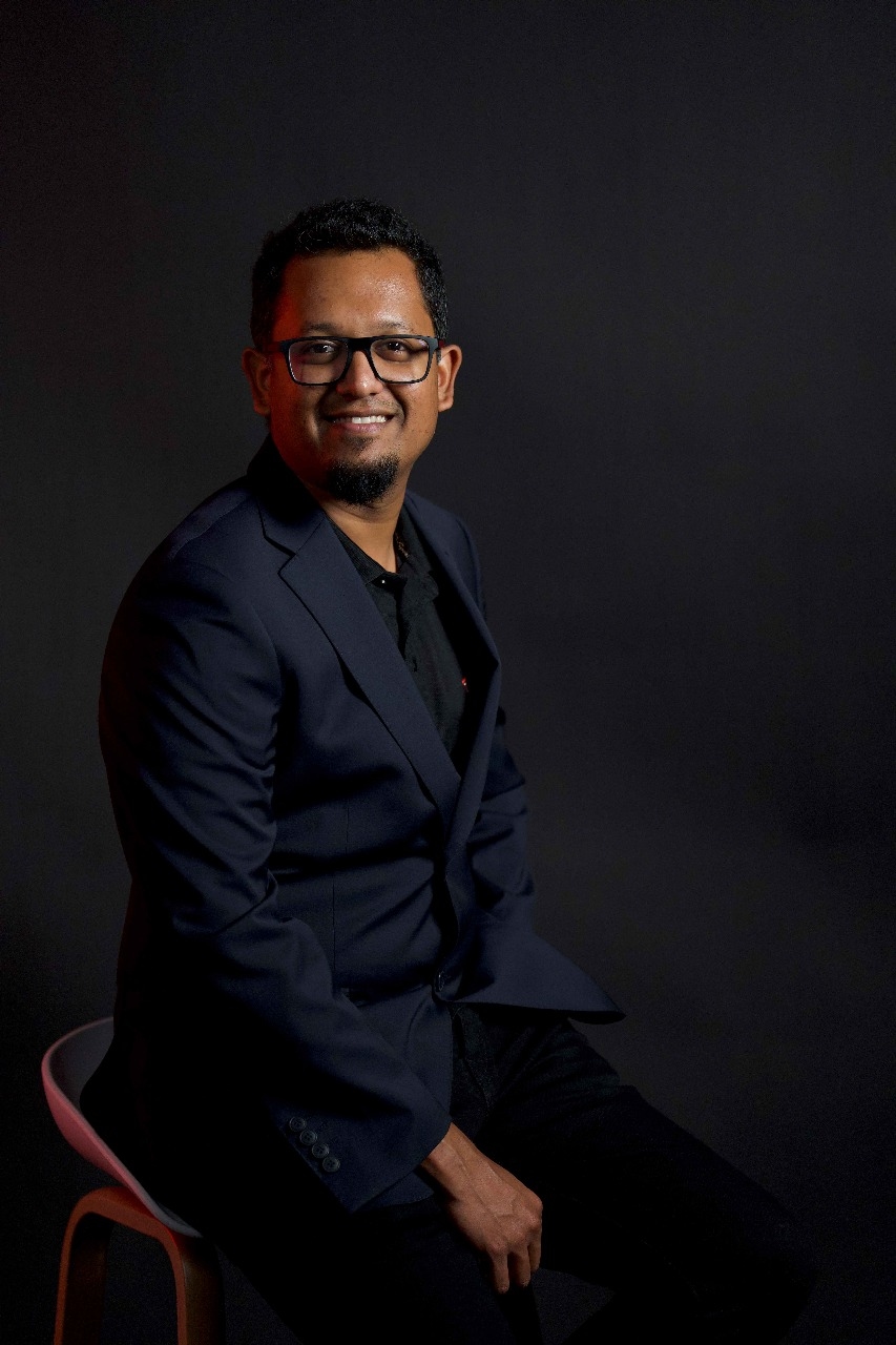 Zoho Launches Zia LLM, and Expands AI Suite with Agents and Studio Tools