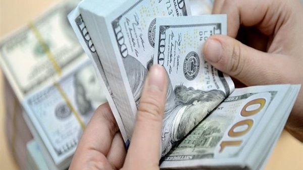 الدولار يعاود الارتفاع أمام الجنيه المصري