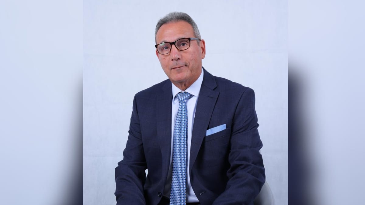 محمد الأتربي يدعم موظفي البنك الأهلي المصري بسبب سوء الأحوال الجوية ويؤكد سلامتكم أولويتنا