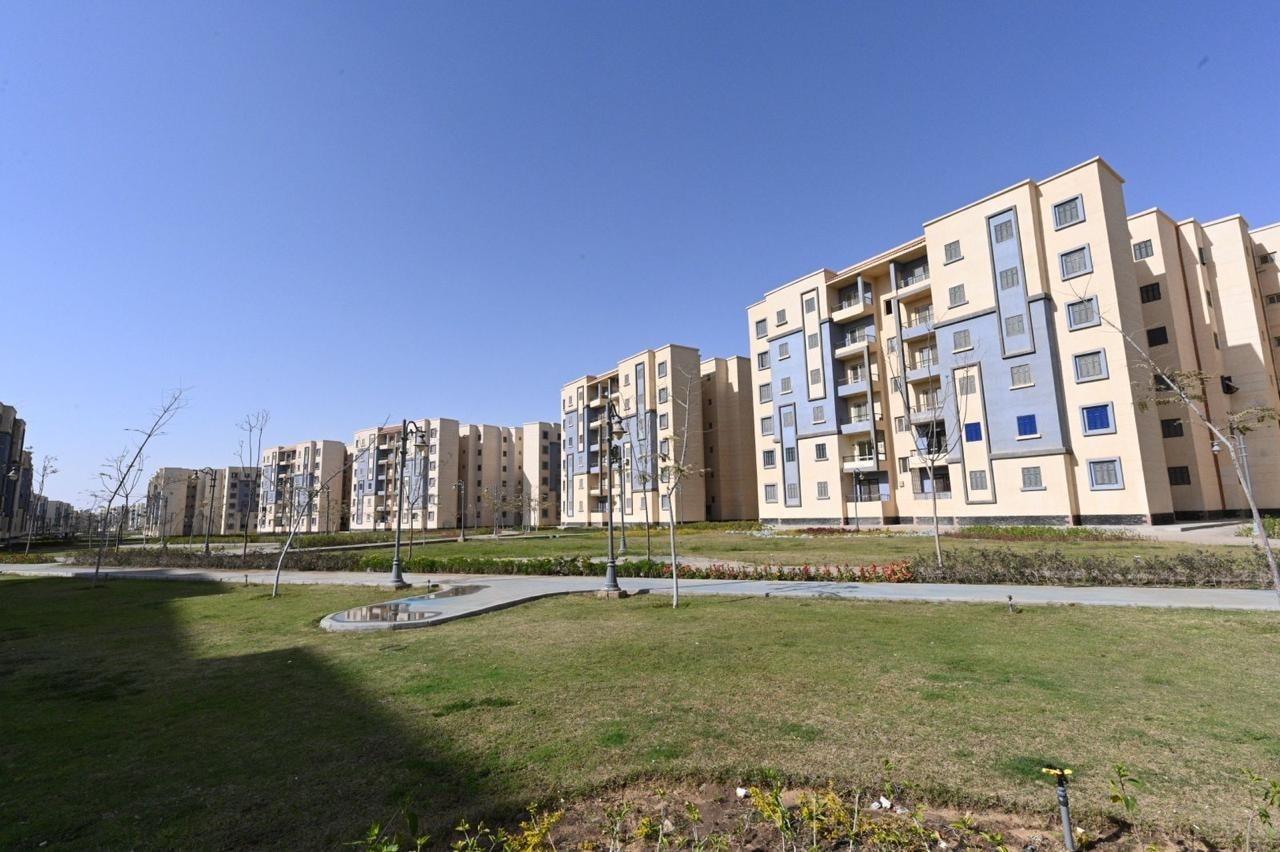 الإسكان تطرح كراسات شروط حجز 15 ألف شقة بمشروع سكن لكل المصريين.. الأربعاء المقبل