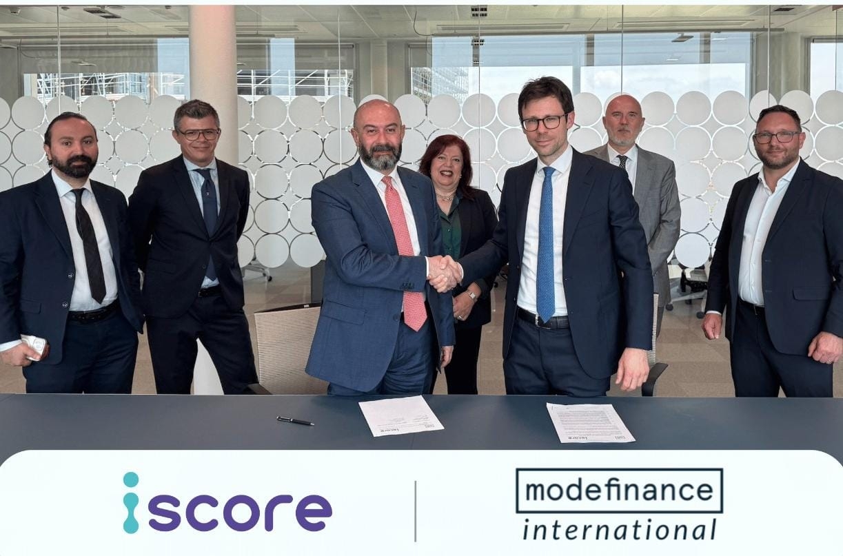 شركة «iscore» توقع اتفاقية لإطلاق نظام ذكي للتصنيف الائتماني للمشروعات الصغيرة والمتوسطة