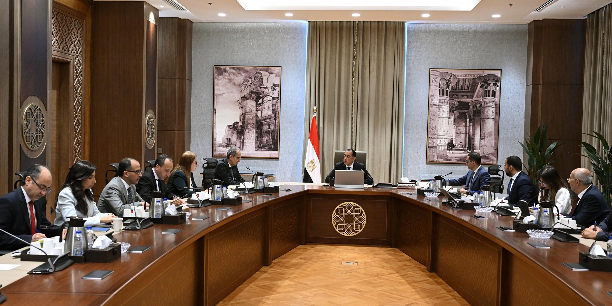 مدبولي يستعرض خطوات تنفيذ برنامج الطروحات الحكومية في قطاع الاتصالات وتكنولوجيا المعلومات