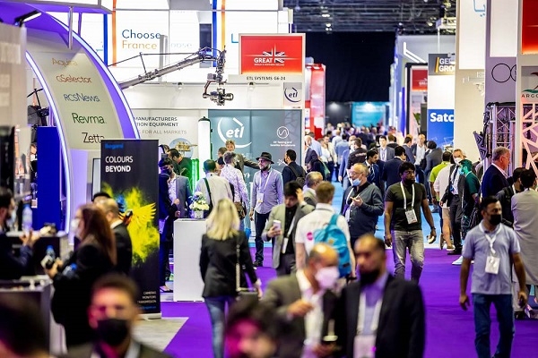 Vianeos unveils InCarCall and AI Content Moderation platform at CABSAT