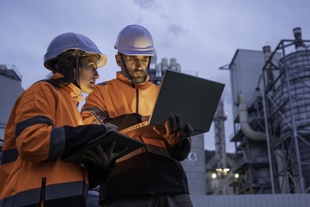 Orange expands satellite connectivity with Eutelsat OneWeb deal