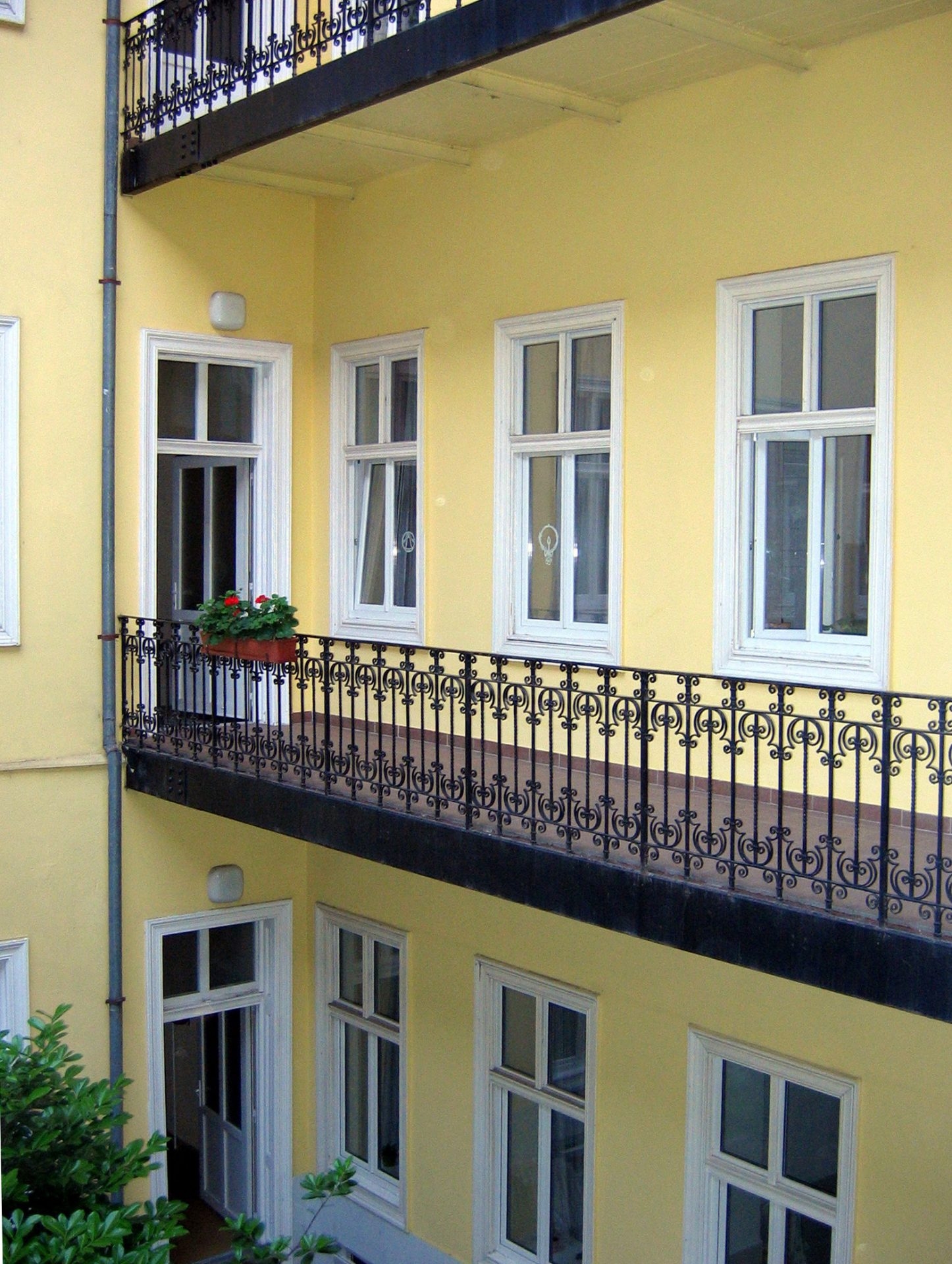 Government publishes draft decree on Home Start Programme