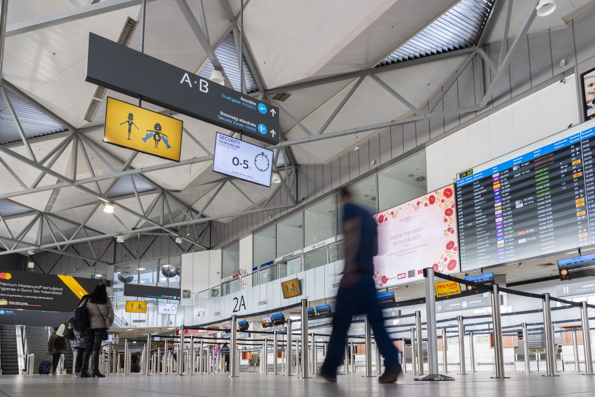 Visit Hungary signs MoU with Emirates to boost tourism