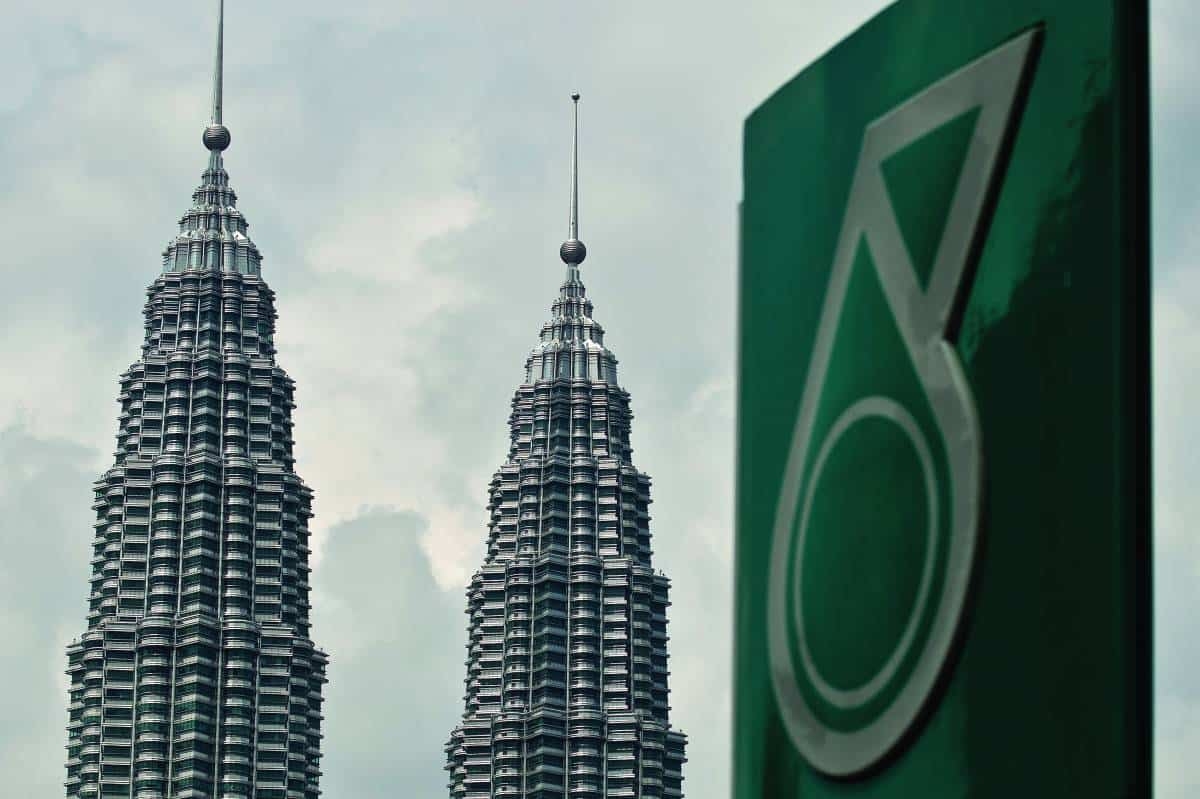 Petronas Denies Reports Of Exiting Canadian Market