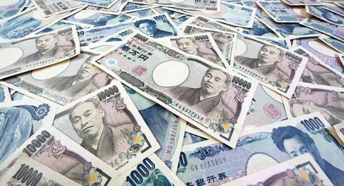 Dollar Gains Versus Yen On US-China Optimism