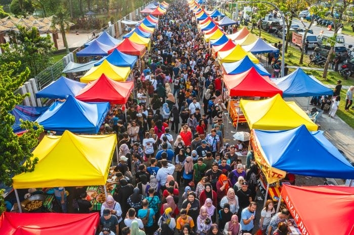 DOSM Report Shows Ramadan Bazaars Drove RM3.2 Billion In Sales, 280,000 Jobs In 2025