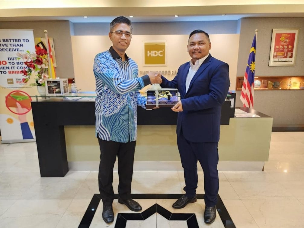 Halal Silk Road: Malaysia Charts A Certifiable Course Into China