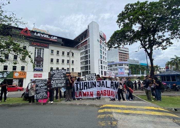 Youth Council Supports Rights To Protest Against Corruption