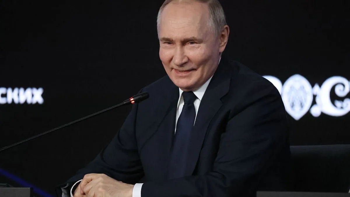 Russia hits Kyiv with record attack after Putin-Trump call