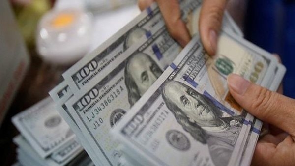 ضبط قضايا إتجار في النقد الأجنبي بقيمة 4 ملايين جنيه