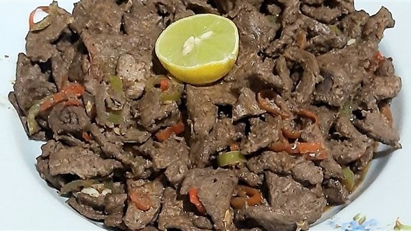 طريقة عمل الكبدة البلدي بالبصل زي المحلات.. هل تعرف سر التحبيشة؟