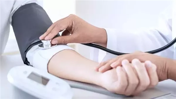 طرق لعلاج ارتفاع ضغط الدم دون أدوية