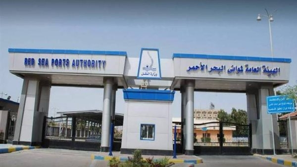 تداول 17 ألف طن و946 شاحنة بضائع عامة ومتنوعة بموانئ البحر الأحمر