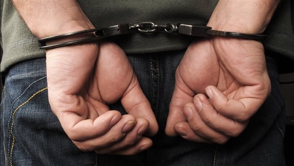 ضبط مستريح حلوان لاتهامه بالاستيلاء على 19 مليون جنيه من المواطنين بزعم توظيفها في تجارة زيوت السيارات